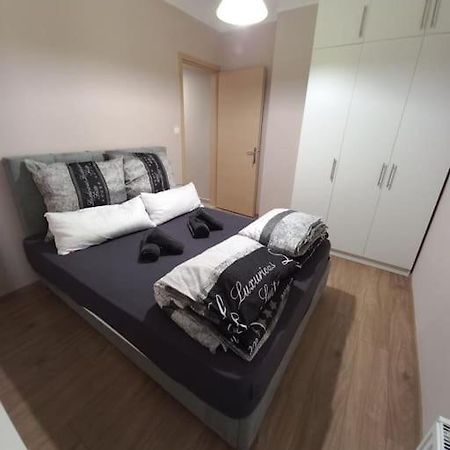 Kassandrou Deluxe Apartment Salonicco Esterno foto