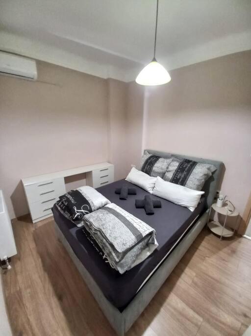 Kassandrou Deluxe Apartment Salonicco Esterno foto